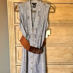 A beautiful dress. Great for summer.